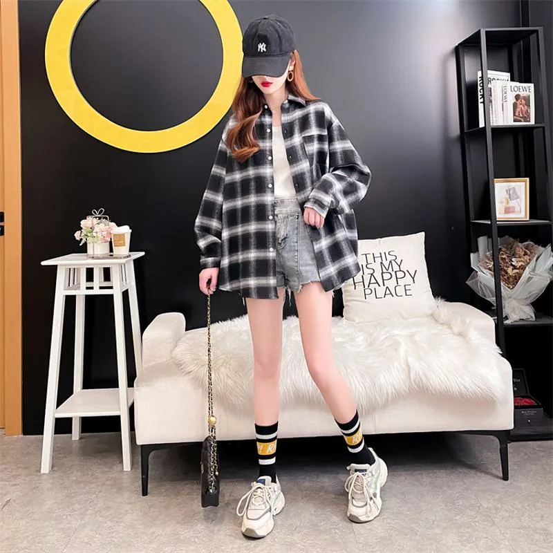 Loose Fit Plaid Thin Retro Black And White Sun Protection Plus Niche Shirt